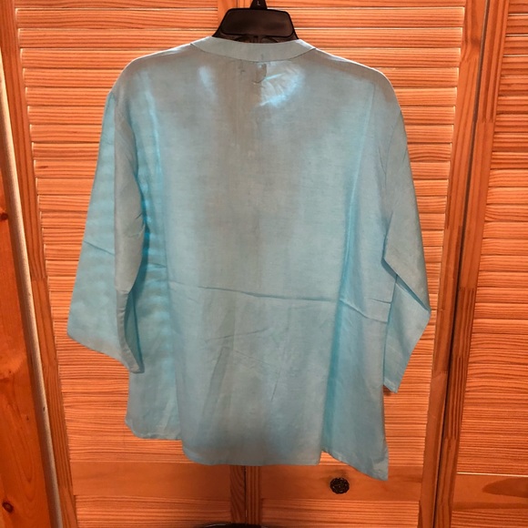 UNITI Top - Picture 4 of 4